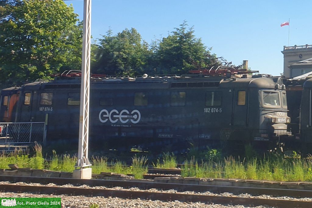 182 074 [ex E669.2074]