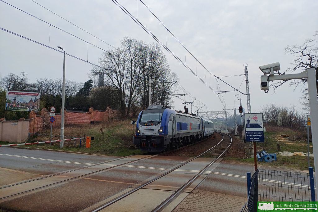 E4MSUa-006 / EU200-006