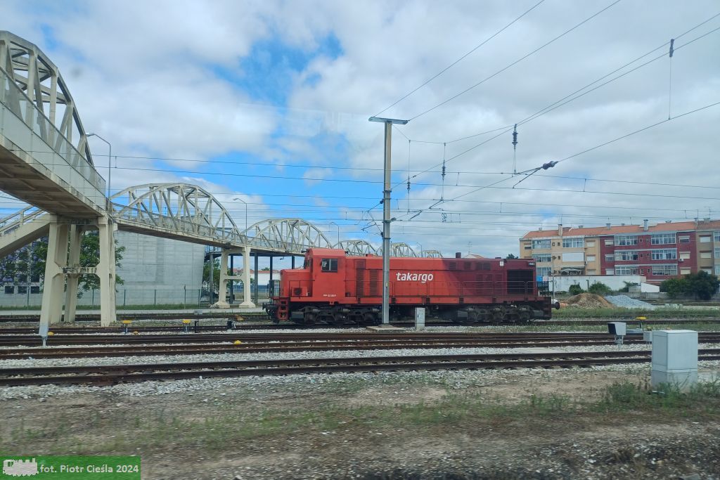 CP1563