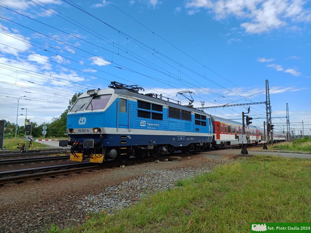 151 011 [ex E499.2011]