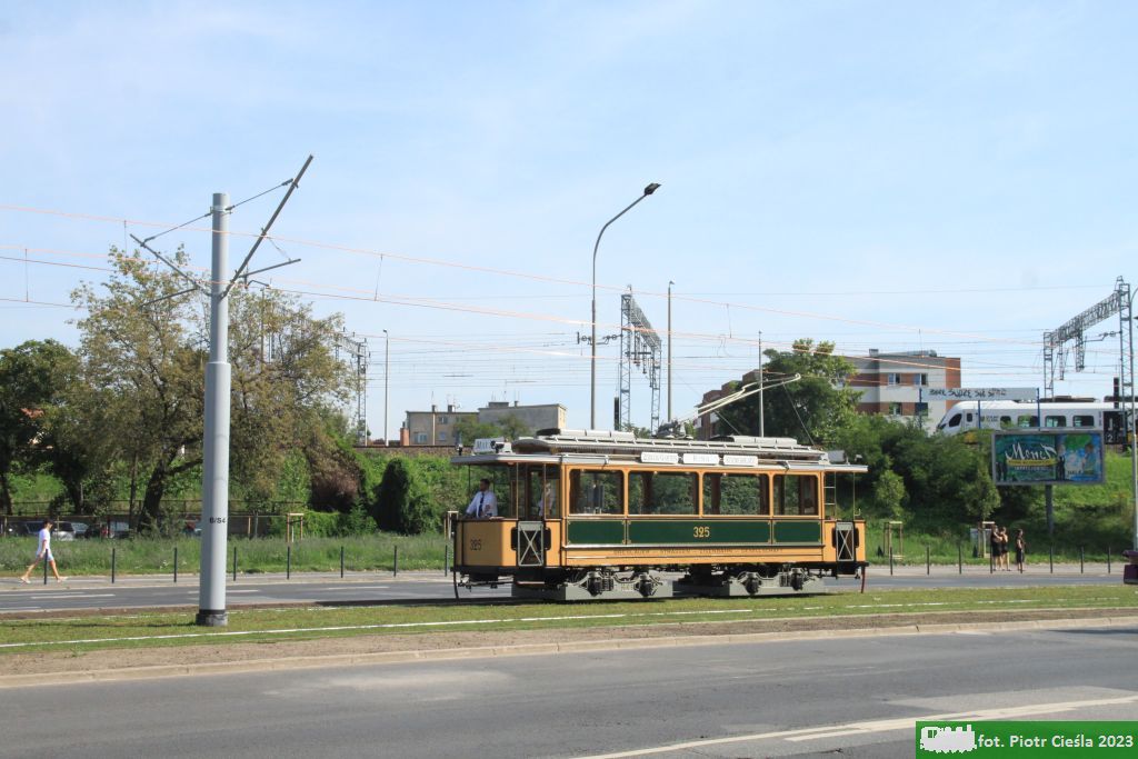 [UM Wrocław] #325