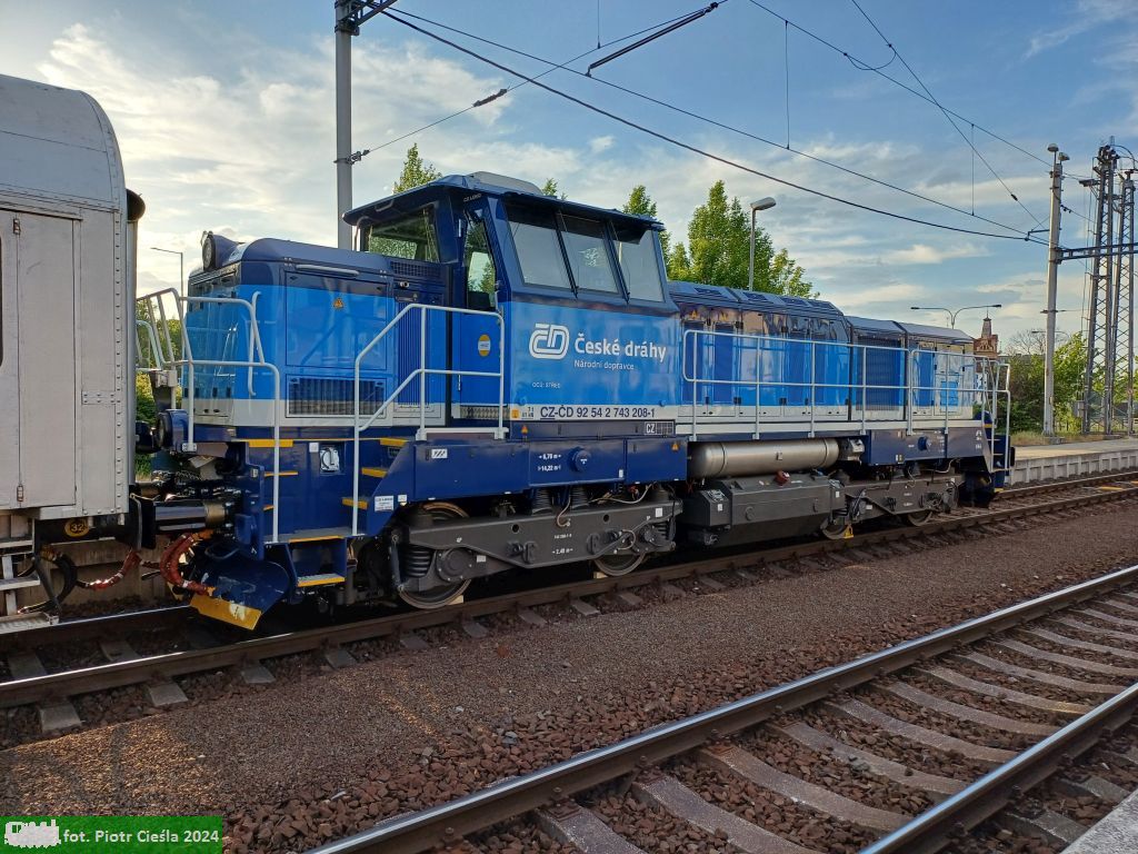 743 208 [ex 742 113 / ex T466.2113]