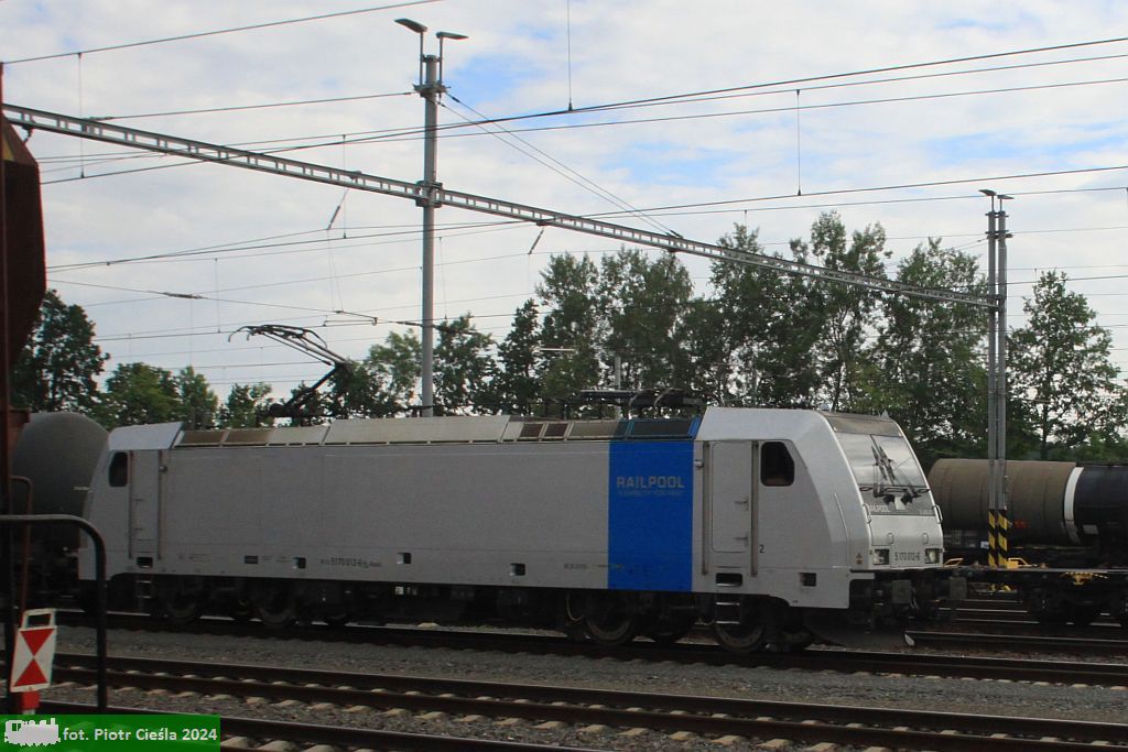 No. 34820 / E483 251