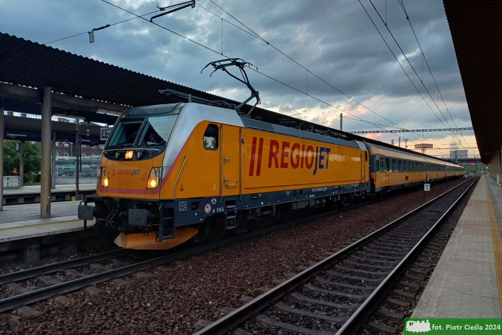 No. 35700 / 388 201