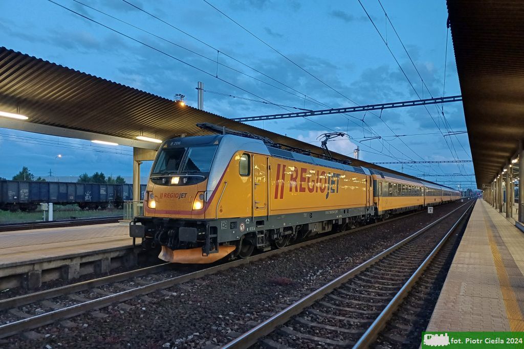 No. 35710 / 388 206