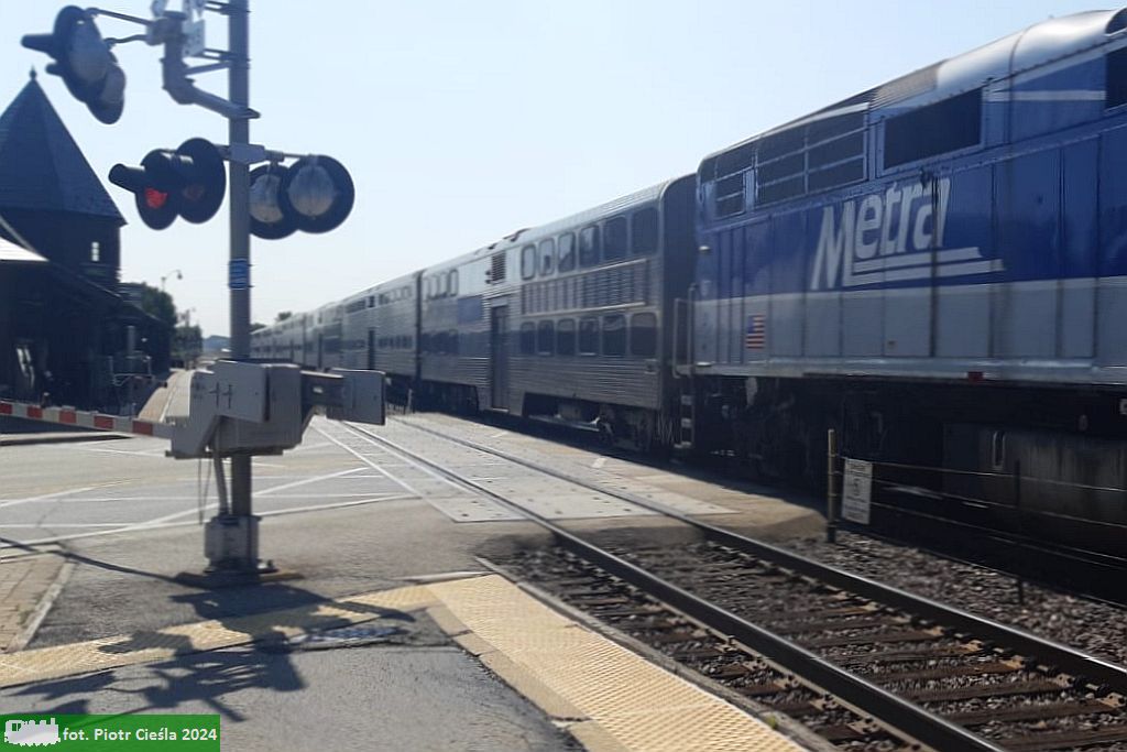 [Metra] #6070