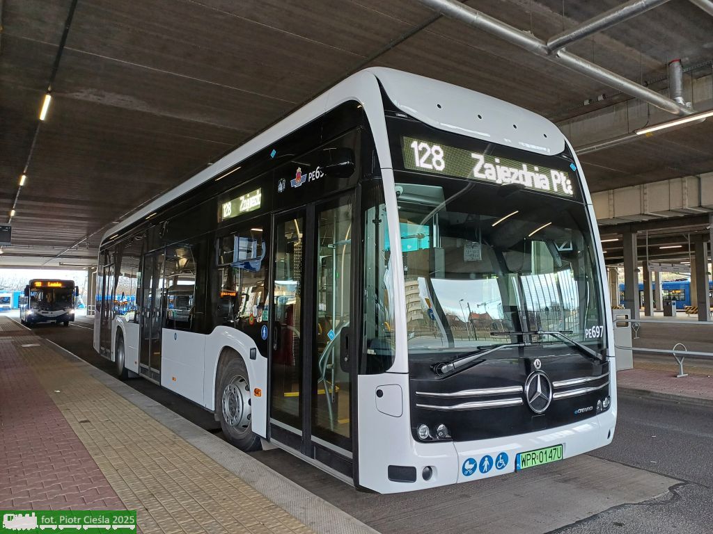 [MPK Kraków / EvoBus Polska Wolica] #PE697