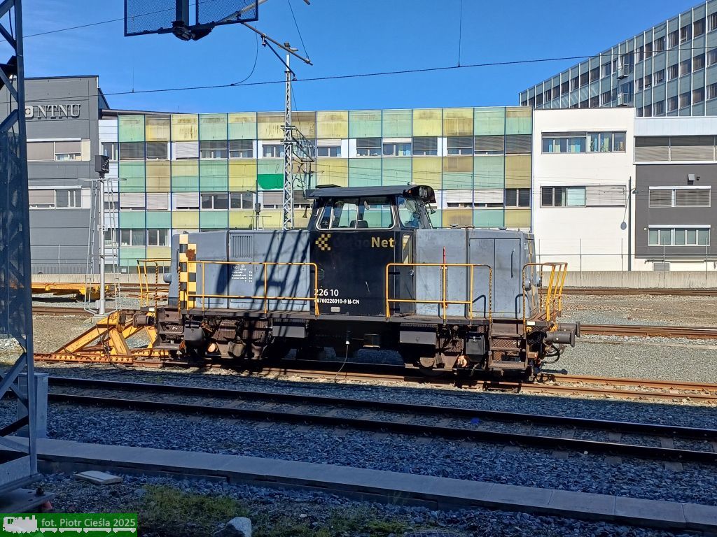 No. 361 / 226 010