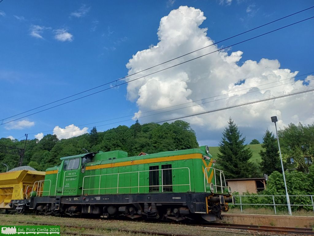 SM42-2178 -> 6Dh-8578
