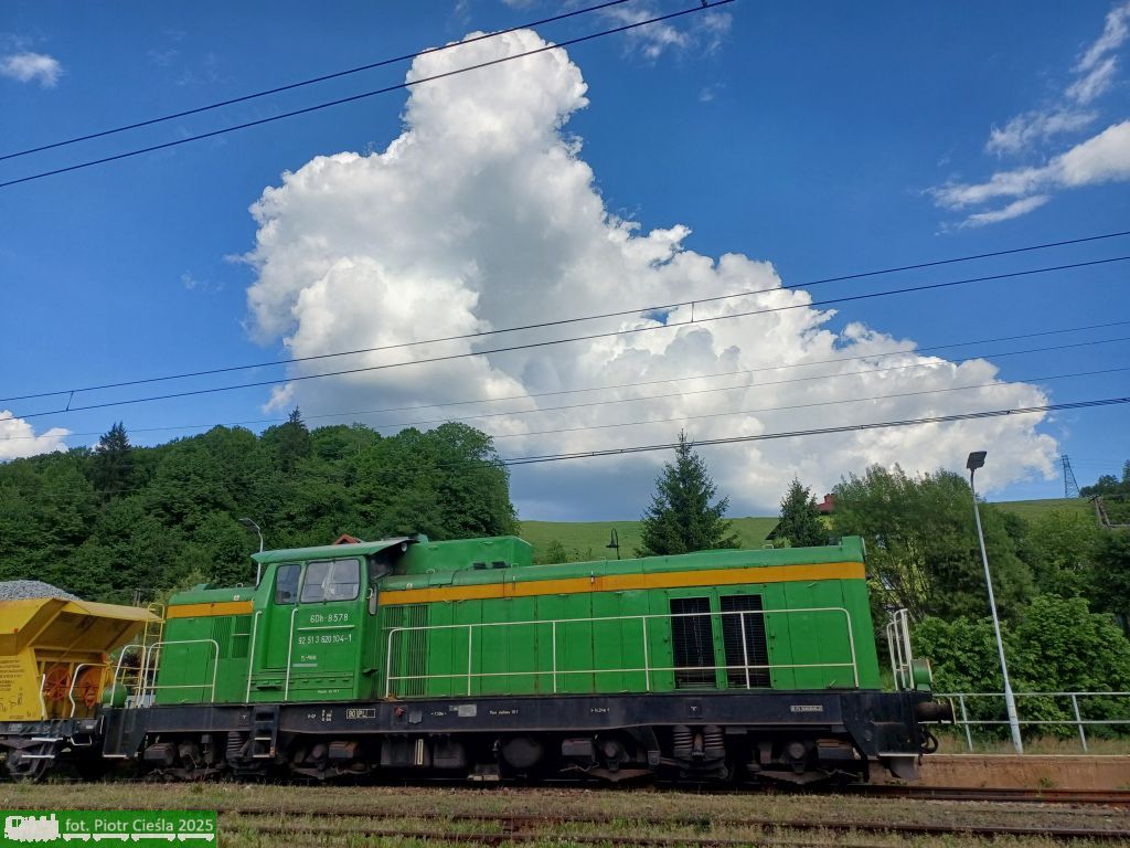 SM42-2178 -> 6Dh-8578