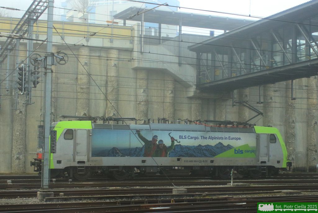 No. 34423 / Re 486 506