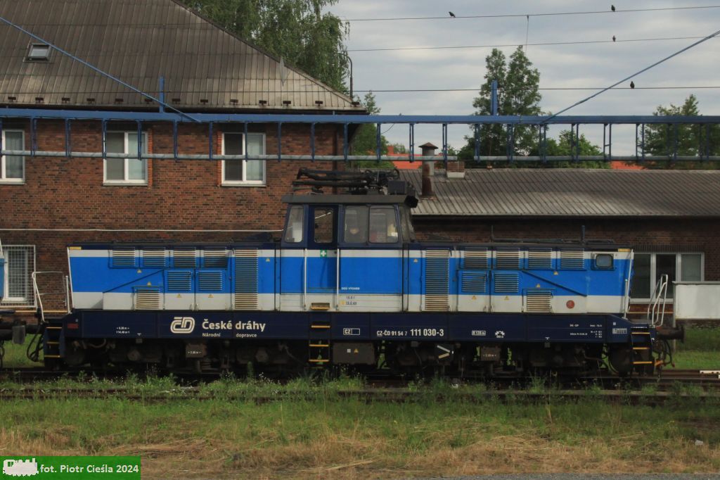 111 030 [ex E458 1030]