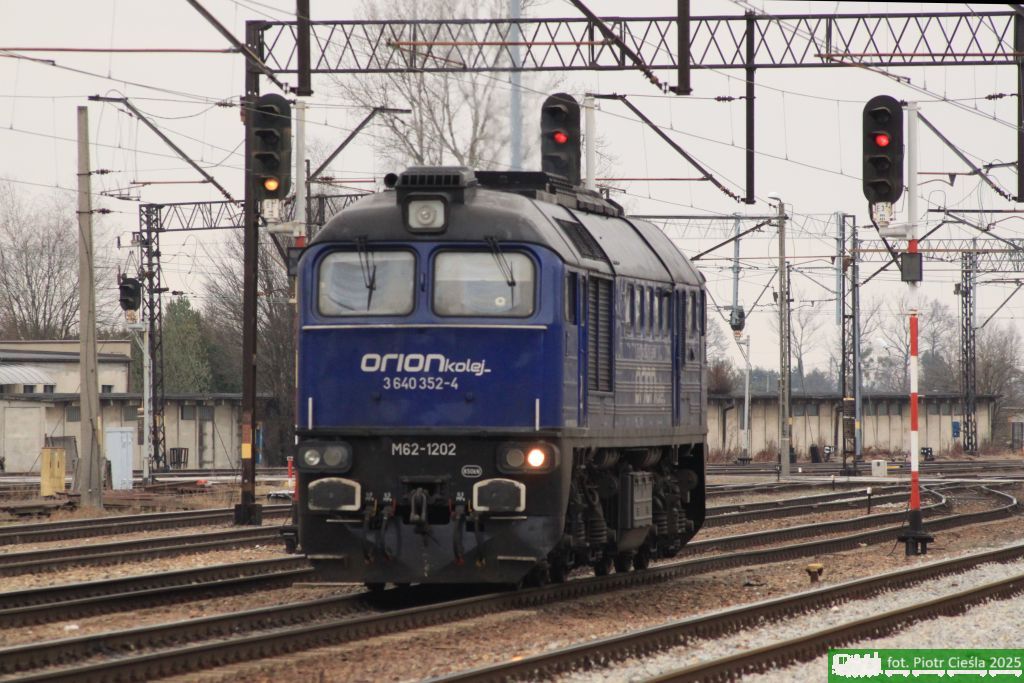 M62-1202 [ex T679.1202]