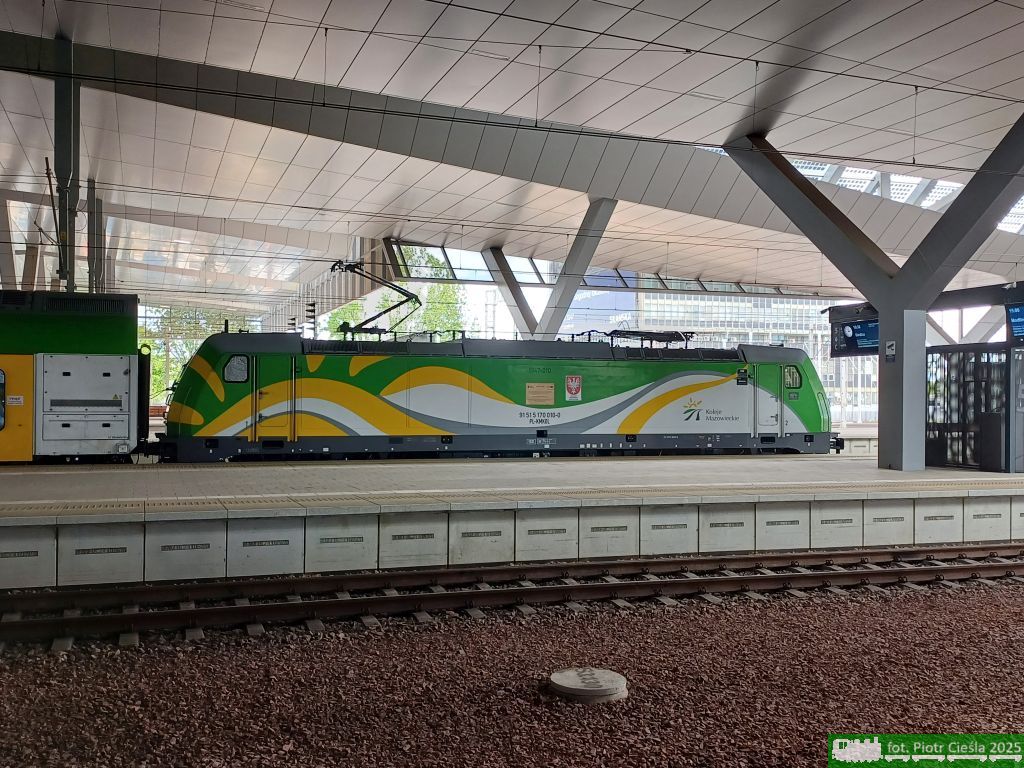 No. 8376 / EU47-010 / E583 010 / 5 170 010 / "HETMAN JAN ZAMOYSKI"