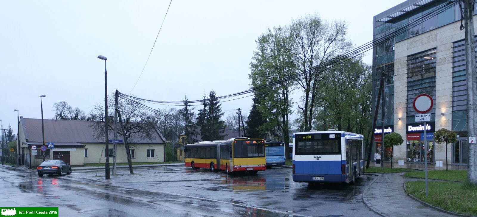 KrakÃ³w - "Bronowice MaÅ‚e" - pÄ™tla autobusowa, 2016.04.27