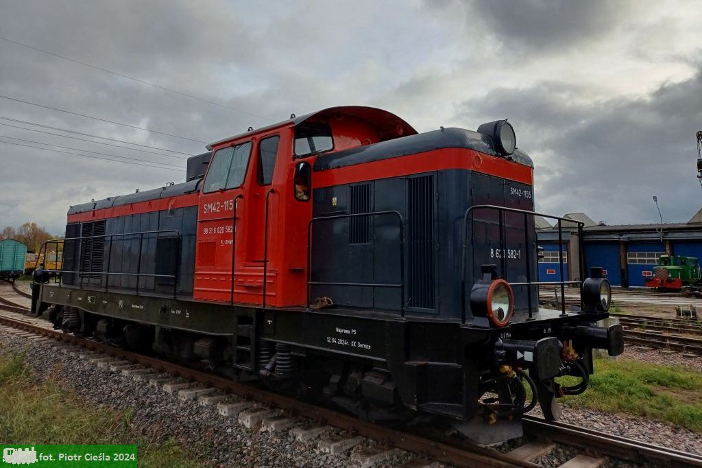 SM42-1155
