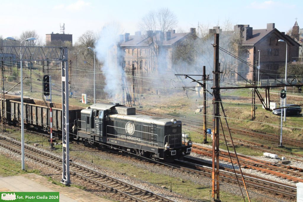 SM42-2323