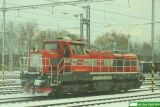 742 763